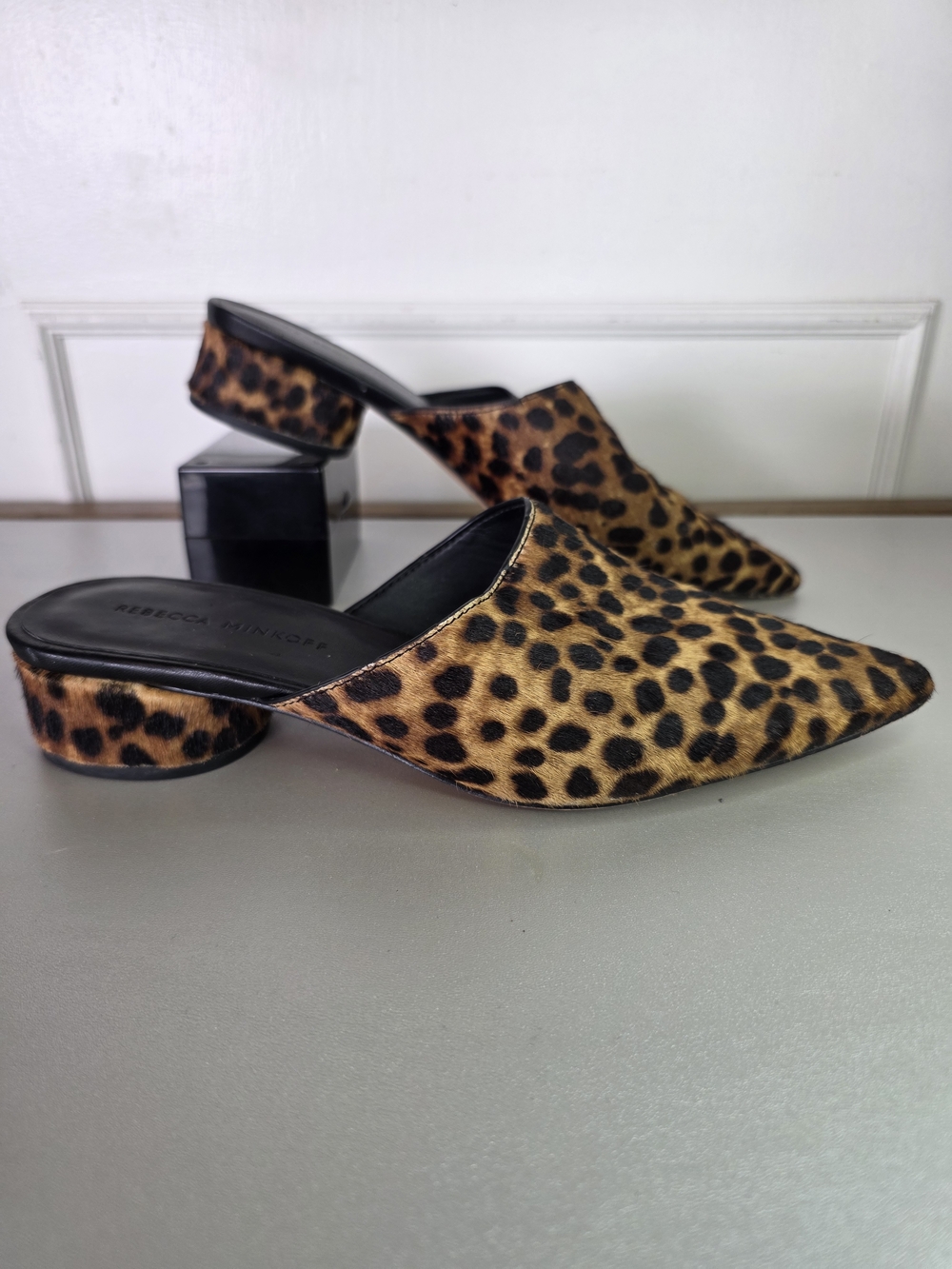 Rebecca Minkoff Leopard-Print Pointed Mule Slides Sz 7 - travel, mobwife, brunch